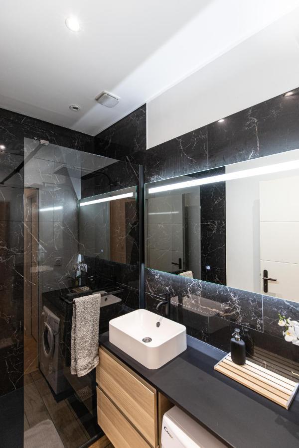 Le Greco Apartment แซงต์-เอเตียน ภายนอก รูปภาพ